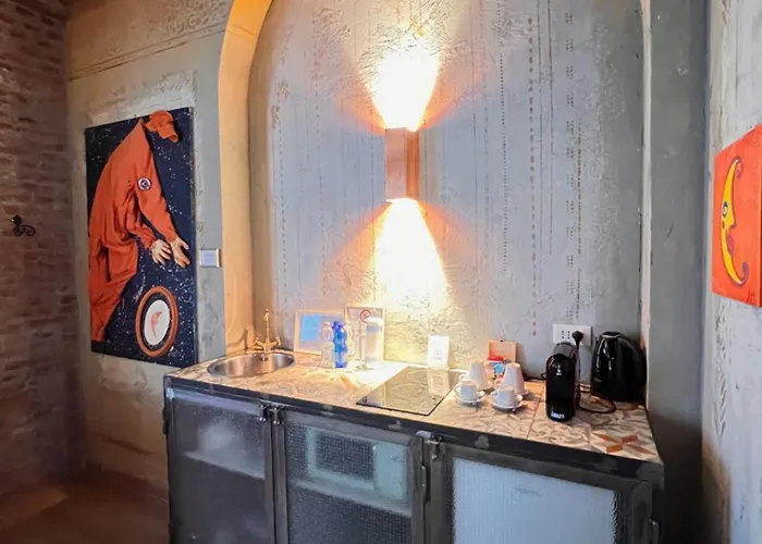 Emme Loft I Orange Moon - Vibrant Modern Luxury Loft Vakantiehuis